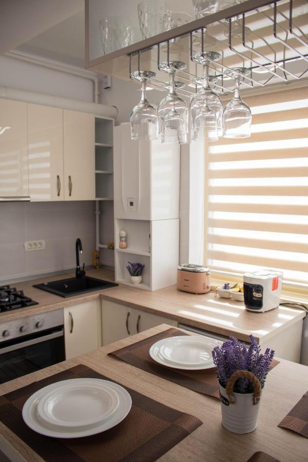 Yzza Apartament 那沃达利 外观 照片