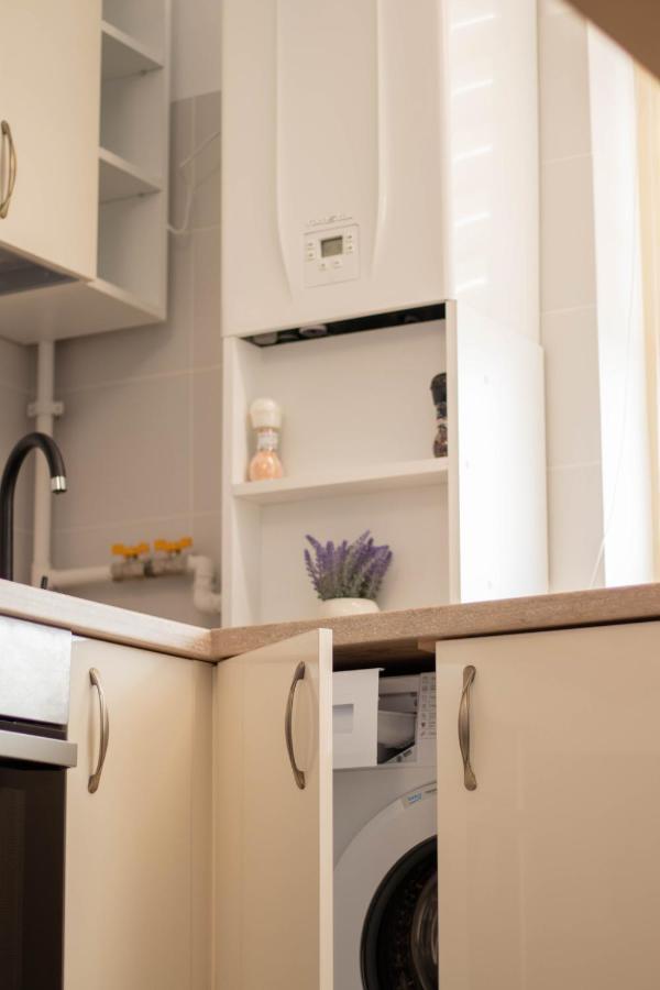Yzza Apartament 那沃达利 外观 照片