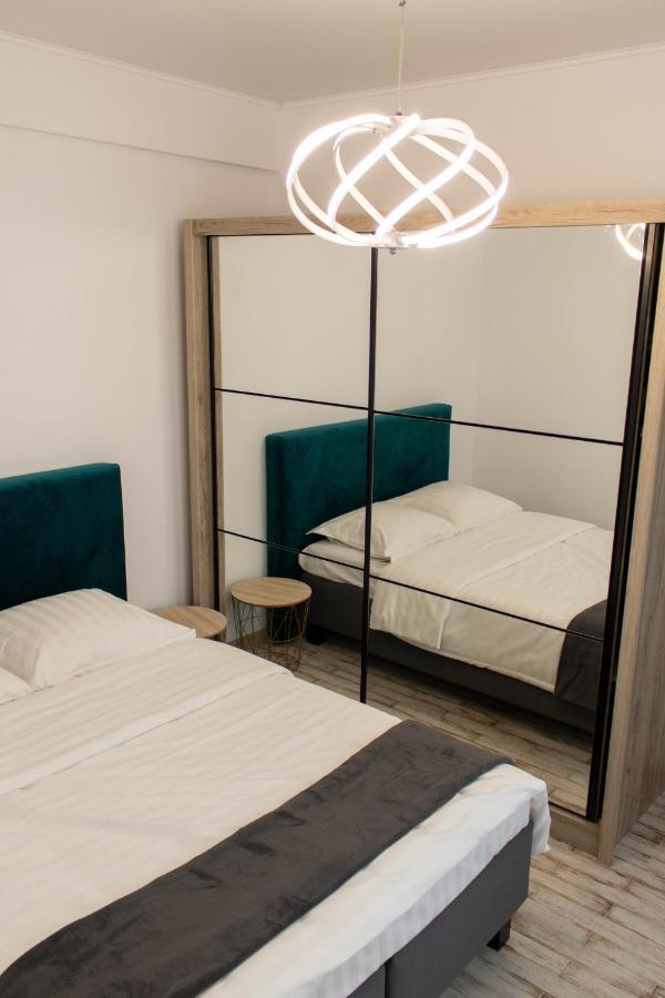 Yzza Apartament 那沃达利 外观 照片