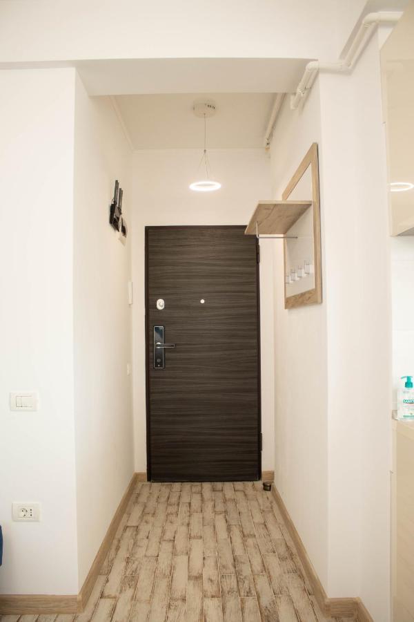 Yzza Apartament 那沃达利 外观 照片